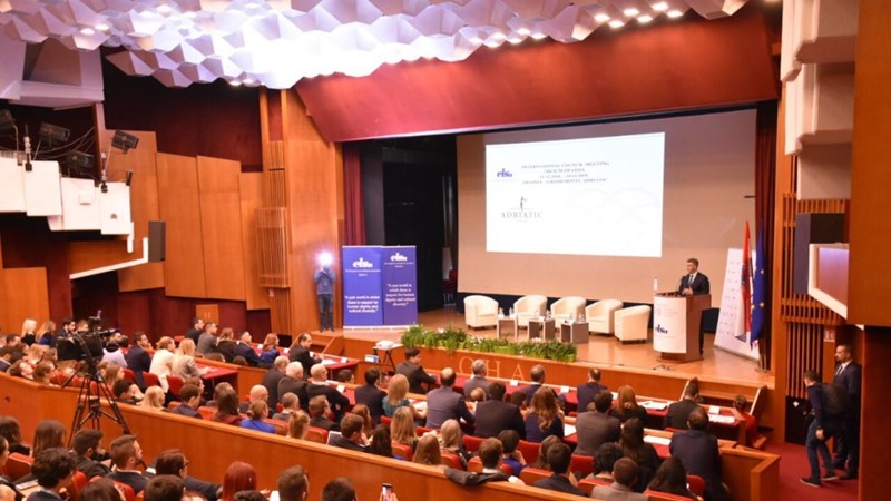 Prioriteti Vlade su ulazak u eurozonu i Schengen, euro će pozitivno djelovati na naše gospodarstvo